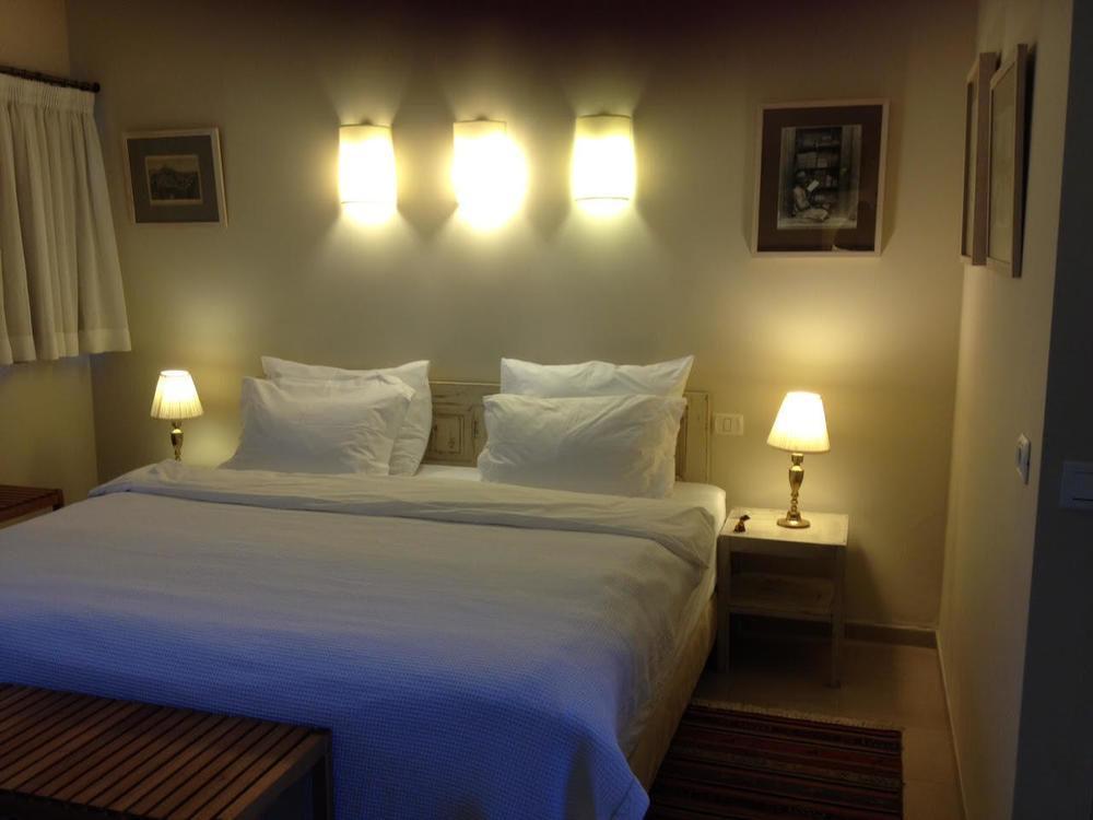 Shulamit Yard Hotell Rosh Pinna Eksteriør bilde