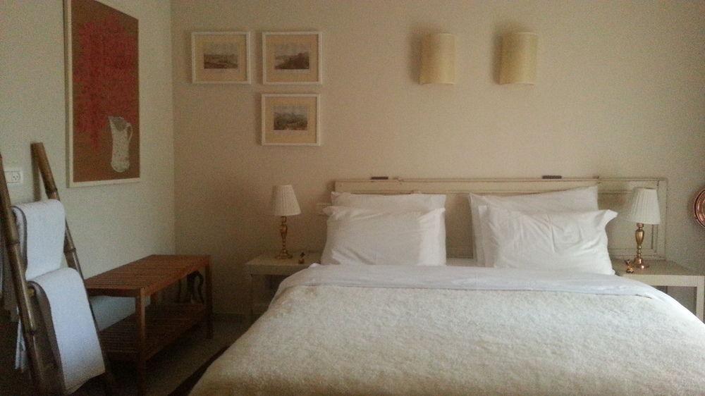 Shulamit Yard Hotell Rosh Pinna Eksteriør bilde