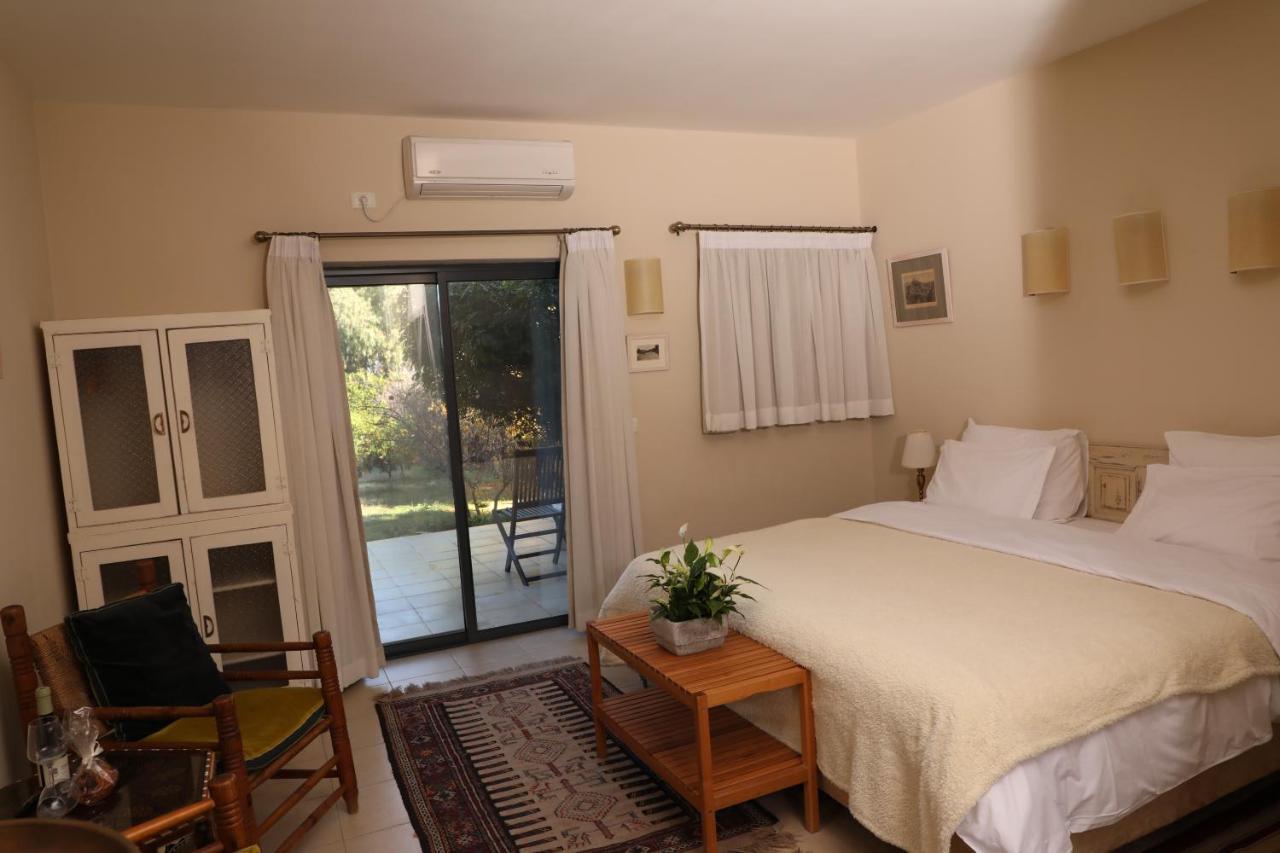 Shulamit Yard Hotell Rosh Pinna Eksteriør bilde